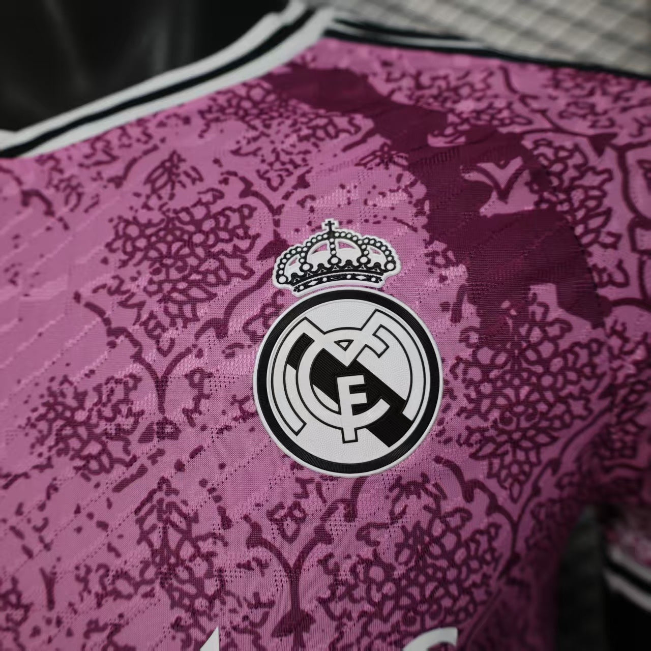 Maillot Real Madrid Concept Rose