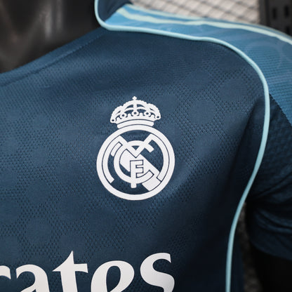 Maillot Real Madrid concept bleu