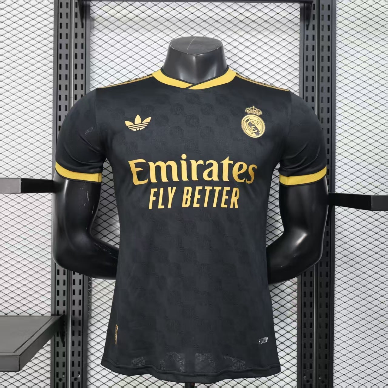Maillot Real Madrid concept Or/noir